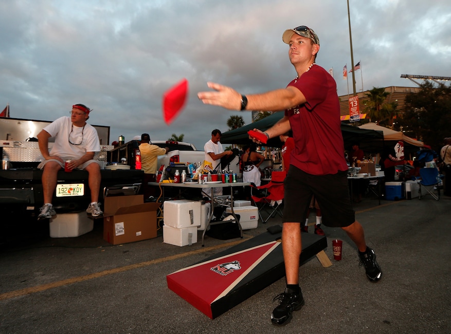 Cornhole, Sports